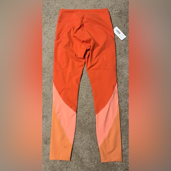 NWT Outdoor Voices Zoom Superform 7/8 Legging Sunstone / Paprika / Peach Size S - Picture 4 of 7